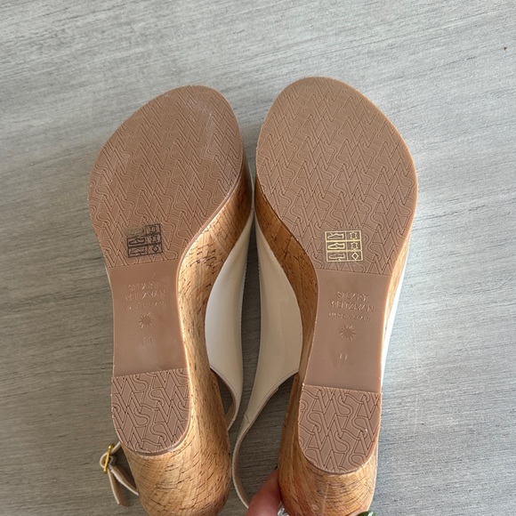 Stuart Weitzman Riviera White Cork Wedge Sandals 11 - Picture 7 of 7